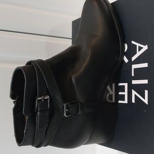 Naturalizer Kalista Ankle Bootie - Zipper Side Women's Size 10W